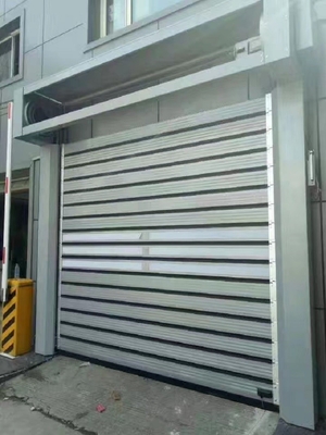 درب گاراژ اتوماتیک با درخواست سفارشی